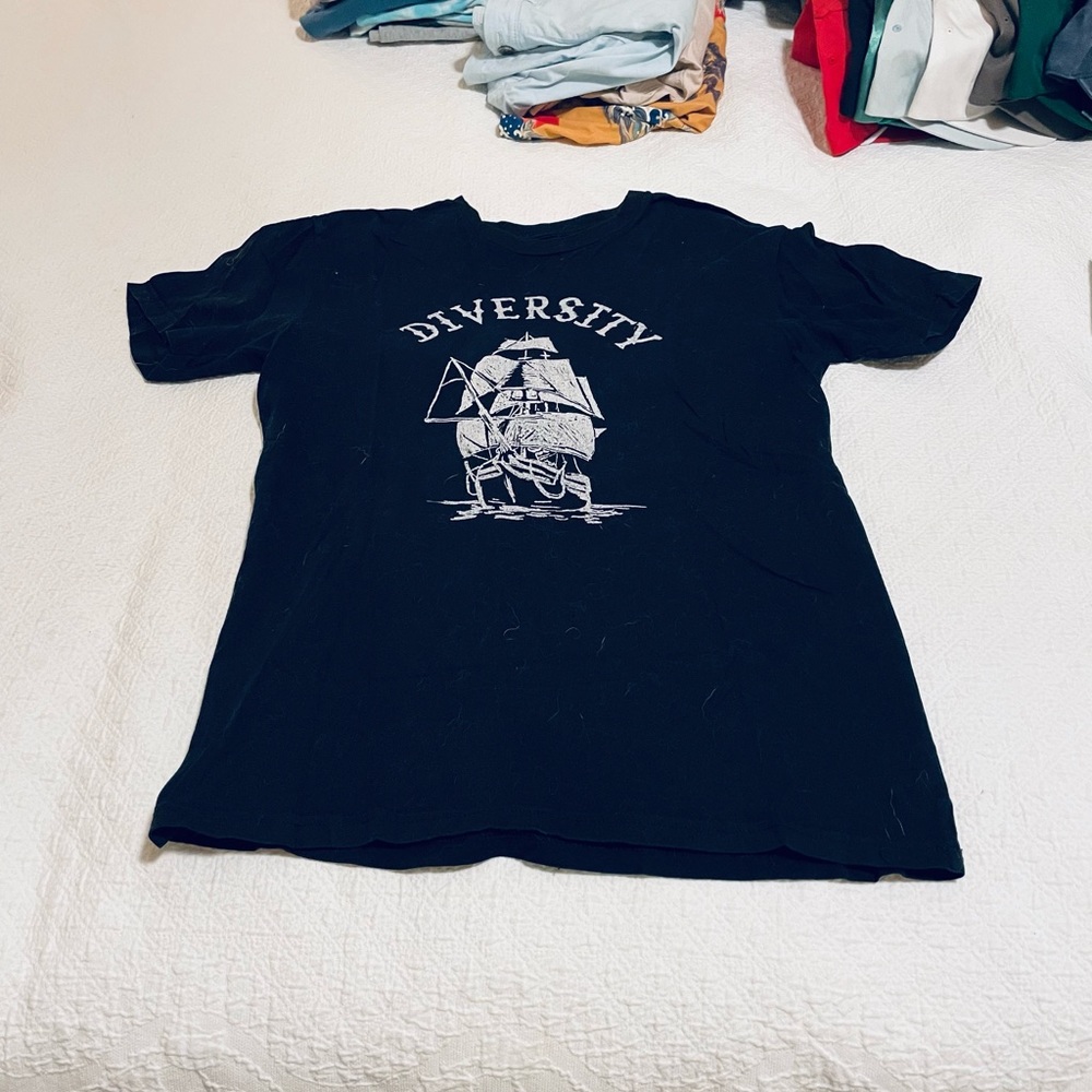 RAREEEE DIVERSITY T! LIMITED, LESS THAN 100 AVAILABLE! 🔥💥🔥💥🔥 Bundle & Save!